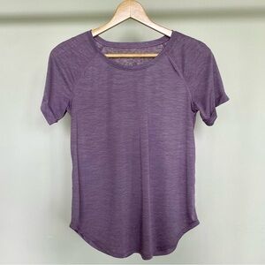 Lululemon Open Up Tie Back t-shirt. 💜